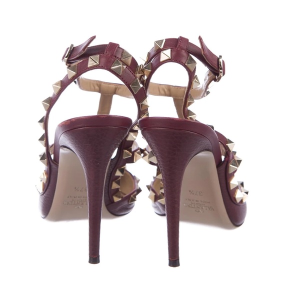 ๐ FREE ๐ Shipping ๐ Valentino Garavani Rockstud Strap Heels Studs Shoes - Picture 3 of 6